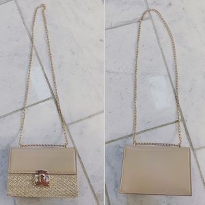 Zara Bags - Cream shoulder bag Zara Bags - Cream shoulder bag